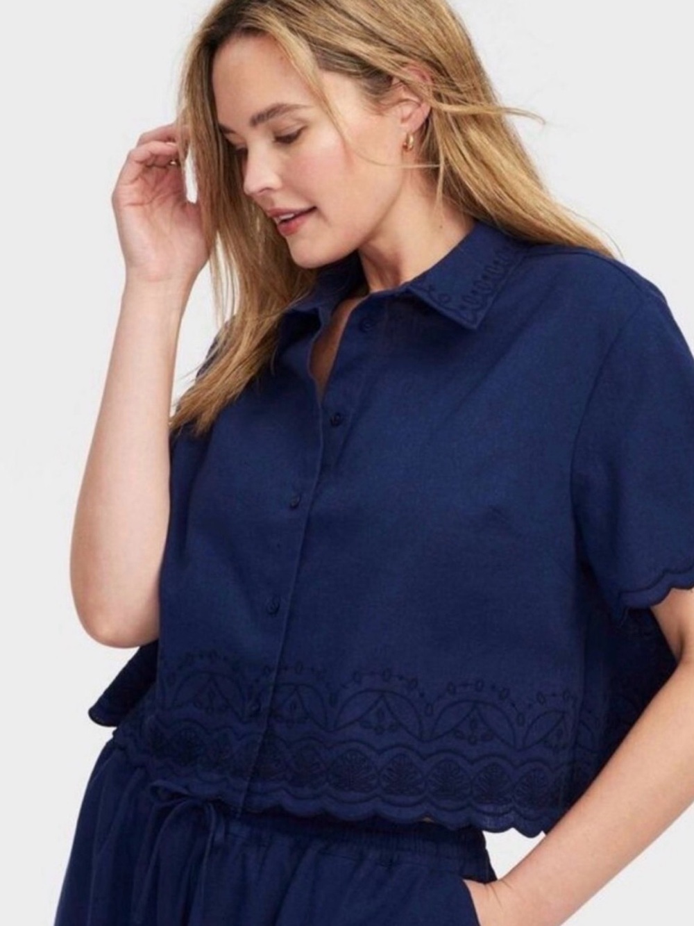 Roller Rabbit x Target Short Sleeve Button Front Top - Picture 4 of 4
